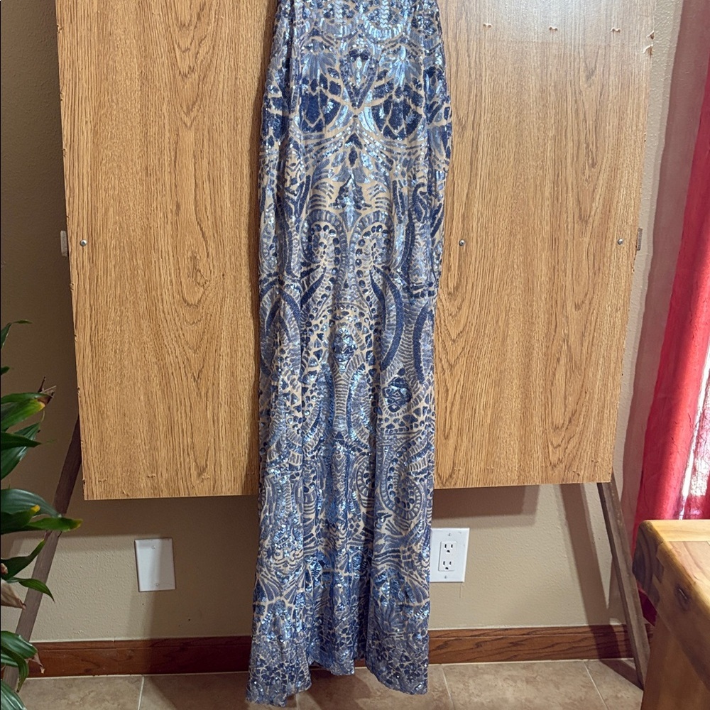 Camille La Vie Blue and nude Backless prom Dress - Picture 5 of 9